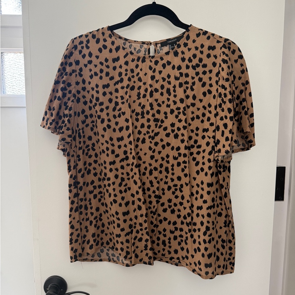 Forever 21 Black and Tan Patterned Blouse